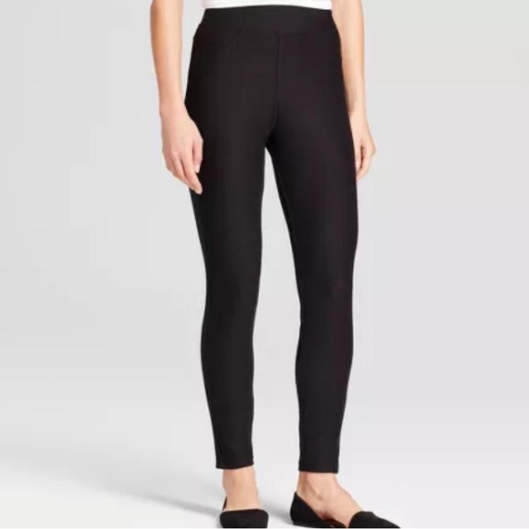 NWOT Women Highwaisted Leggings - A new day Large - Picture 1 of 6